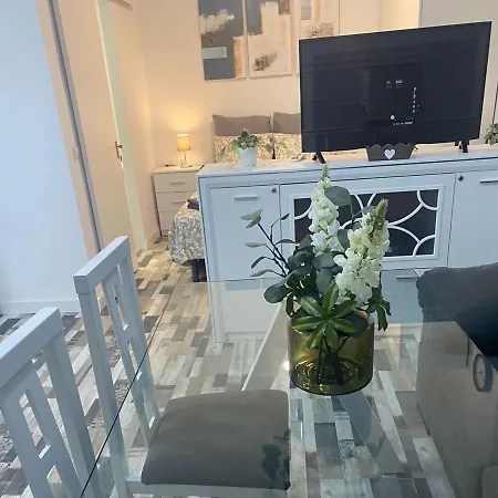 Holidays2benalmadena Siroco Parking And Balcony Apartment